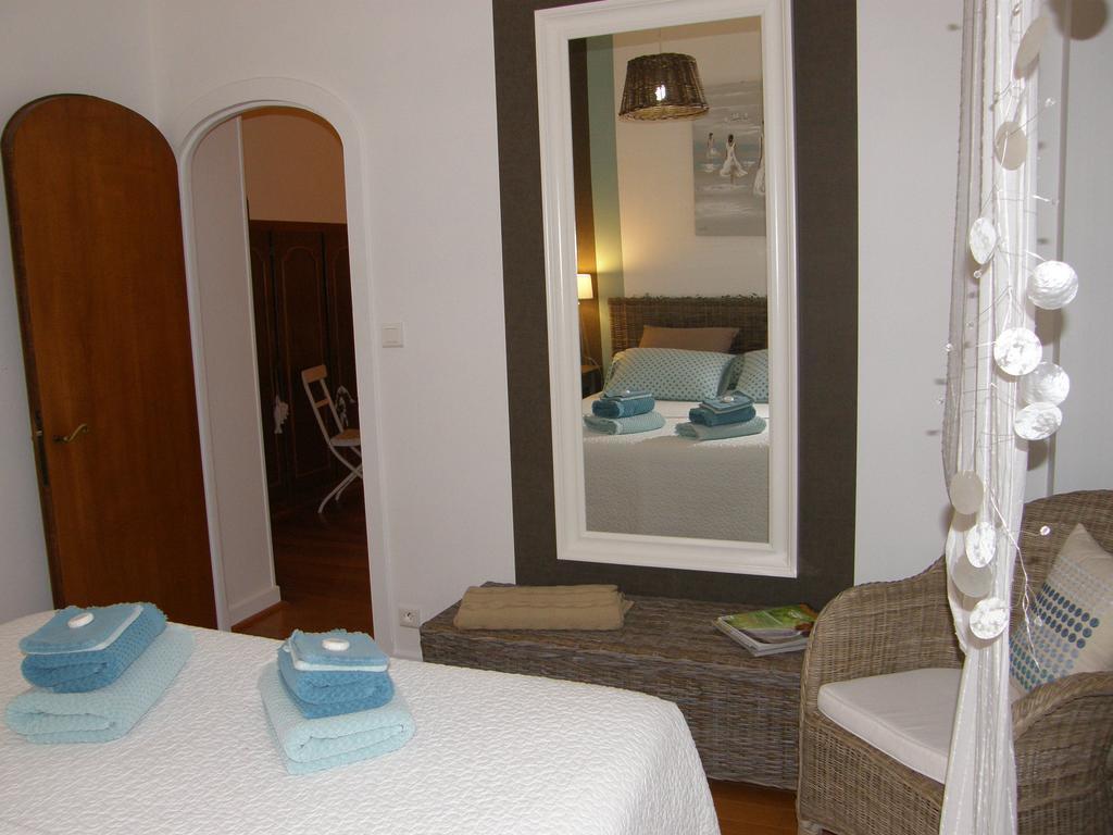 Chambres D'Hotes Domaine De La Brette Moncrabeau Zimmer foto